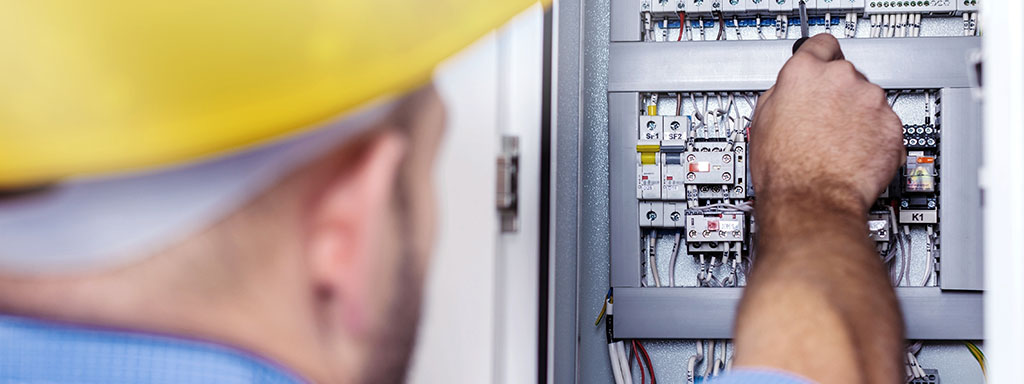 California C10 License Requirements – What You Need to Know to Become a Licensed Electrical Contractor